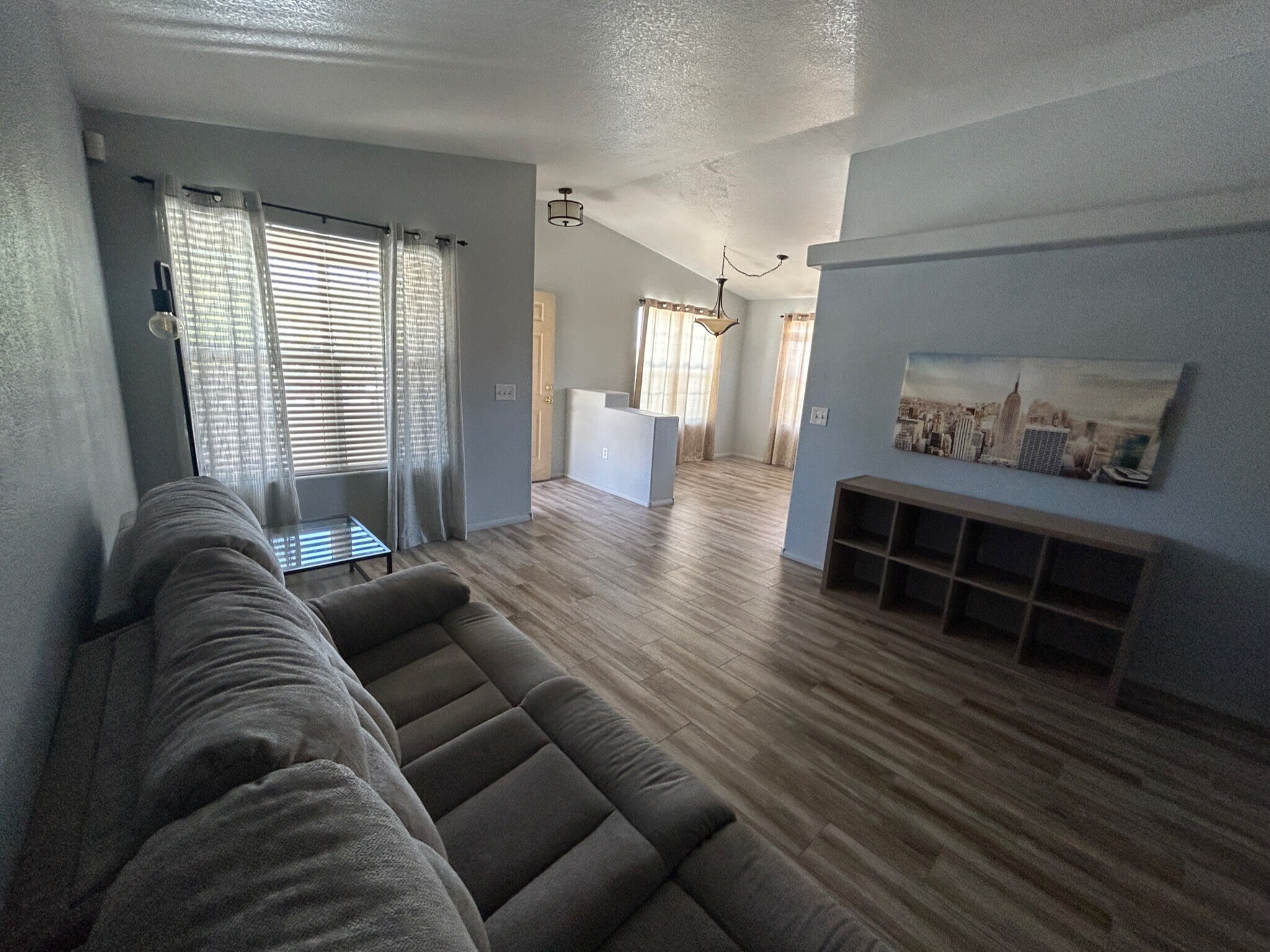 Building Photo - 520 Arrowhead Trl