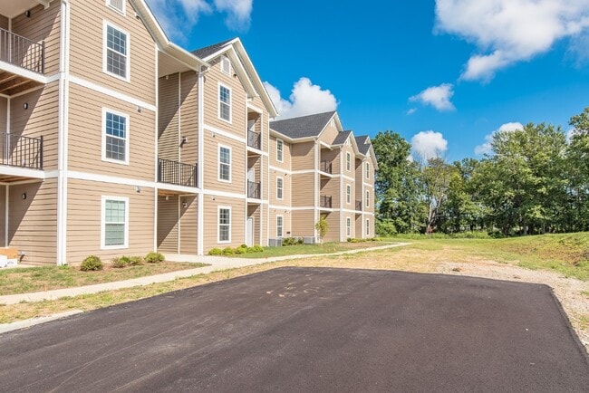 Building Photo - 123 Harmony Mdws Ct