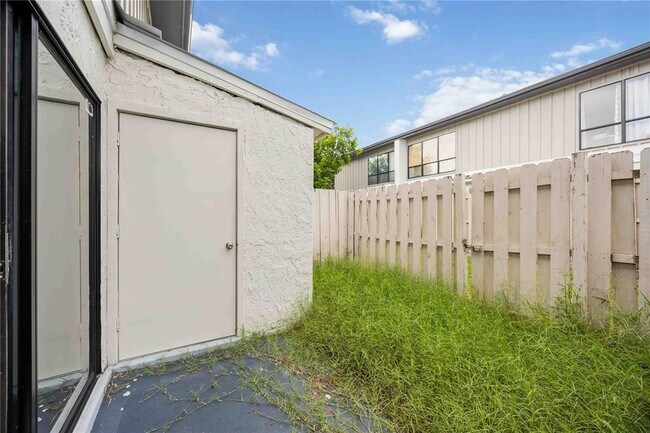 Building Photo - 4001 S Beneva Rd