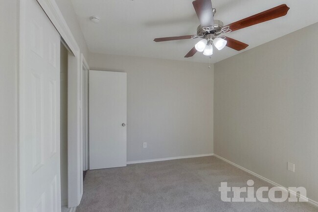 Building Photo - 3521 Kirby Creek Dr