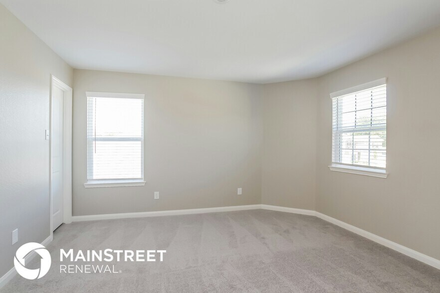 Building Photo - 23079 Bellini Dr