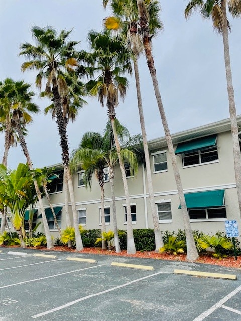 Building Photo - 212 S Church Ave