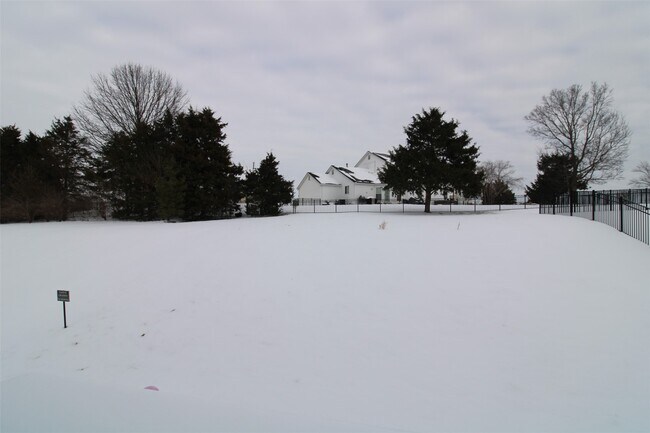 Building Photo - 130 Prairie Wind Dr