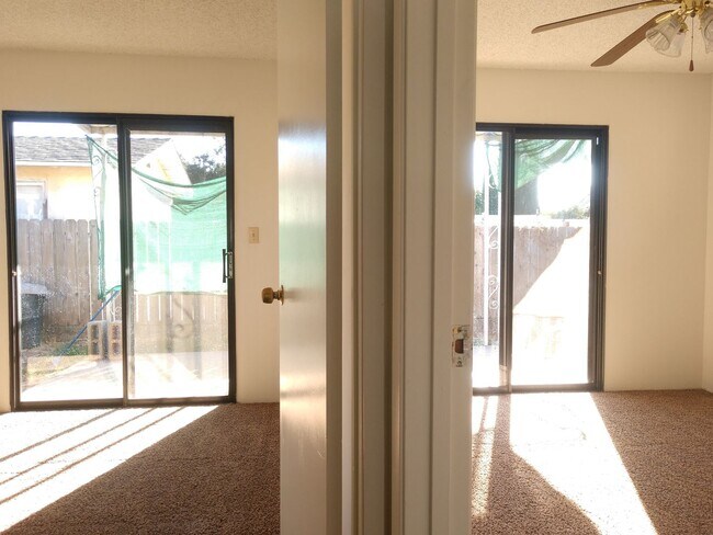 Building Photo - Quiet & Cozy Ojai (Meiner's Oaks) Cottage With Plenty Of Yard. Offers Gardening Possibilities Gal...