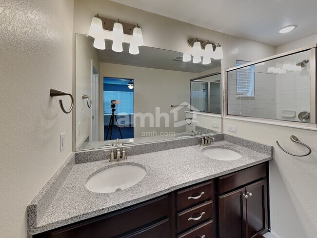 Building Photo - 4733 Tanner Peak Trail