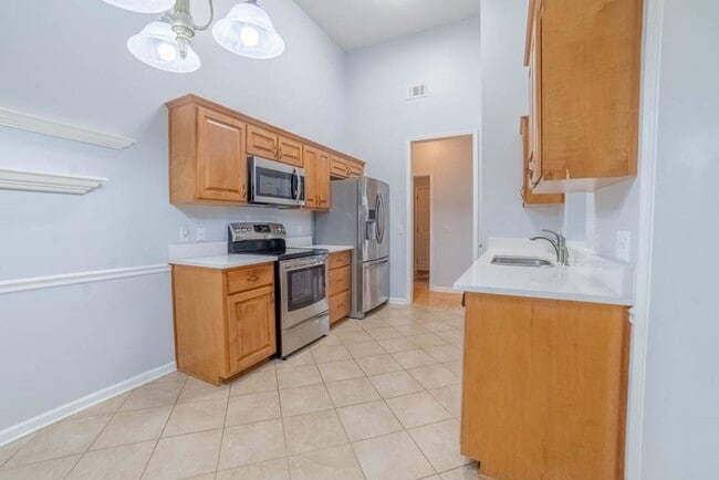 Building Photo - Available Soon!