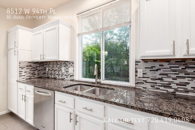 Building Photo - 8512 W 94th Pl