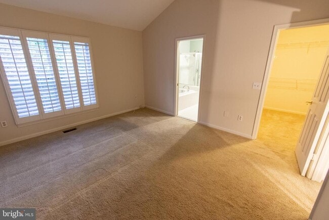 Building Photo - 11970 Thurloe Dr