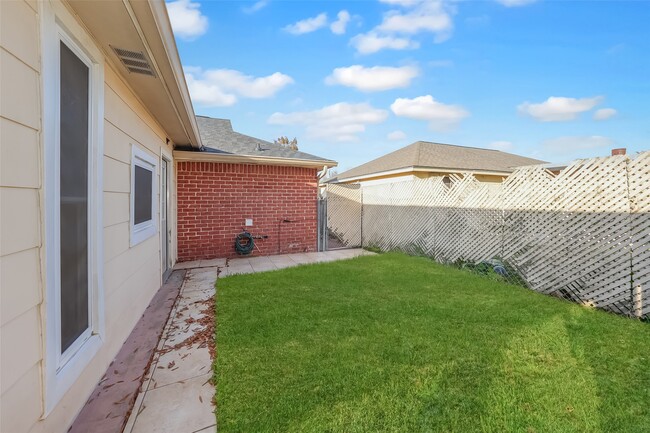 Building Photo - 5227 Ridge Turn Dr