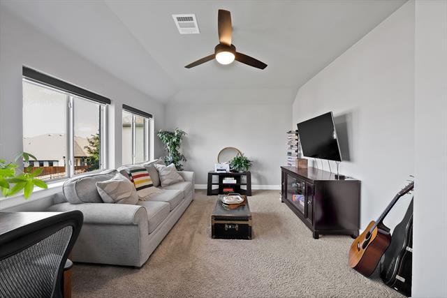 Building Photo - 7401 Winterbloom Wy