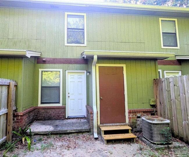 Building Photo - 6435 Lanier Dr