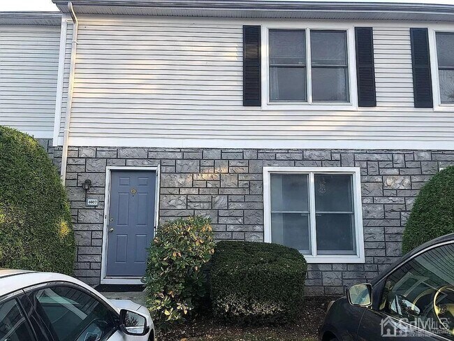 Primary Photo - 4607 Hana Rd
