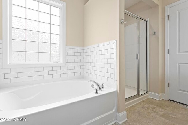 Building Photo - 305 Vilas Way S