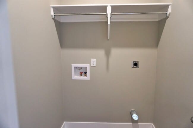 Building Photo - 3 Bedroom, 2 Bath Home in Valley View