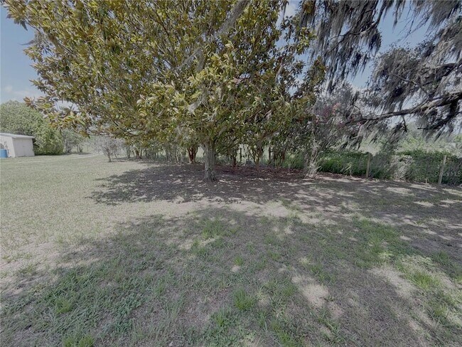 Building Photo - 6350 NE 86th Ave