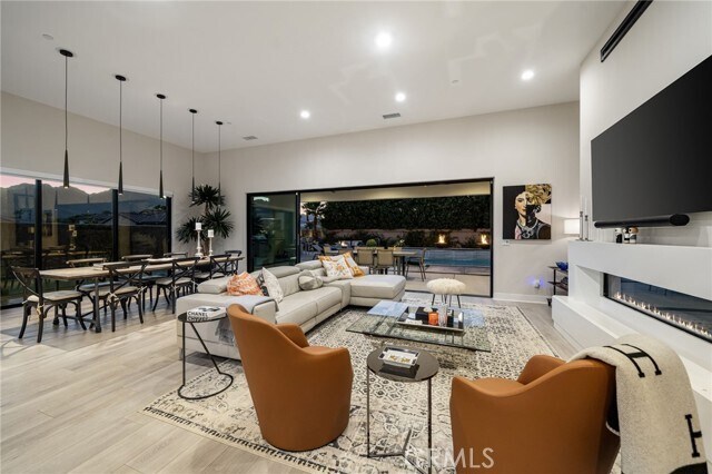 Building Photo - 80380 Old Rnch Trl N