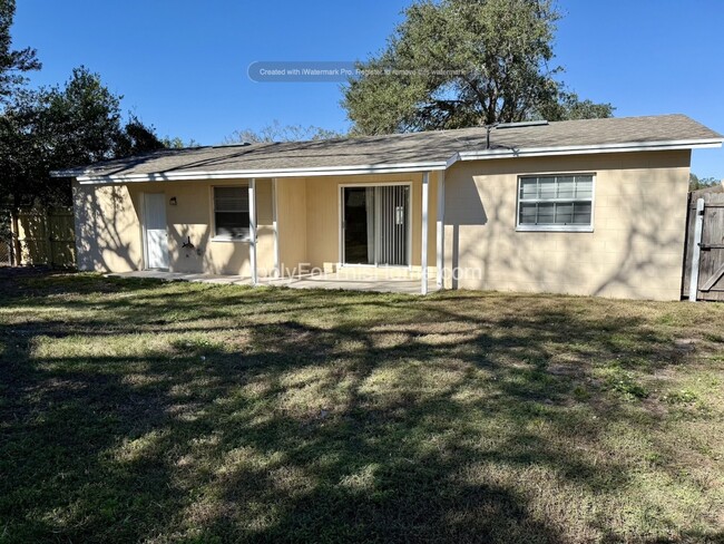 Building Photo - Single Family Home