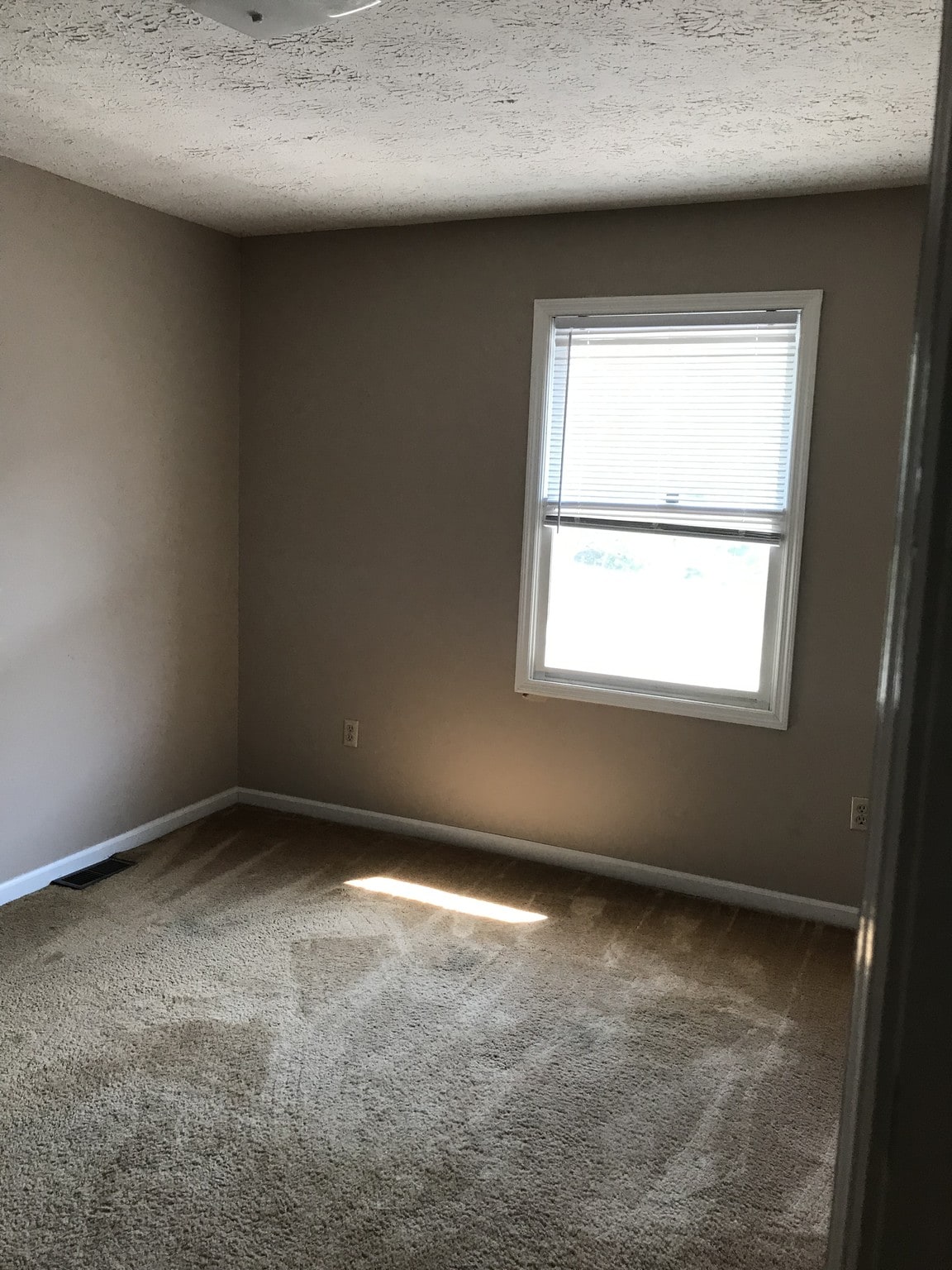 Bedroom - 347 High St
