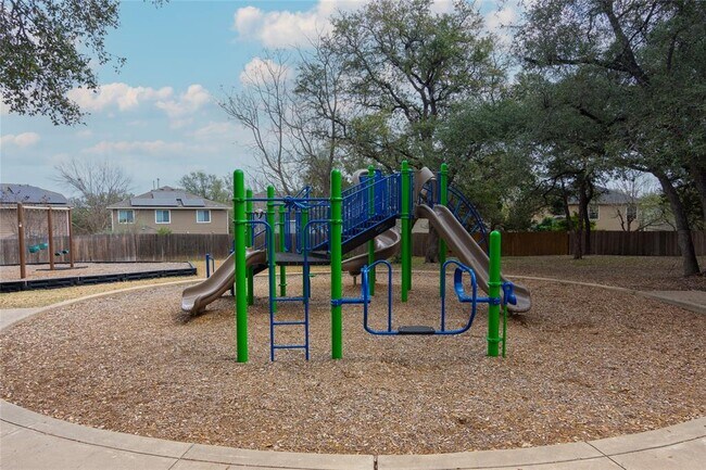 Building Photo - 10509 Wylie Dr