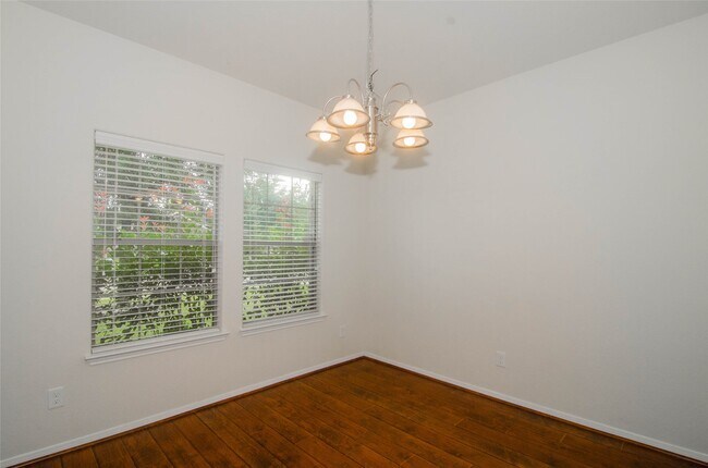 Building Photo - 18314 Fairwood Meadow Ct