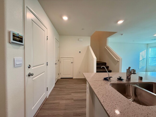 Building Photo - Brand-New Townhome for Rent in the Highly ...