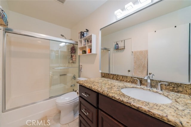 Building Photo - 7 Fairside