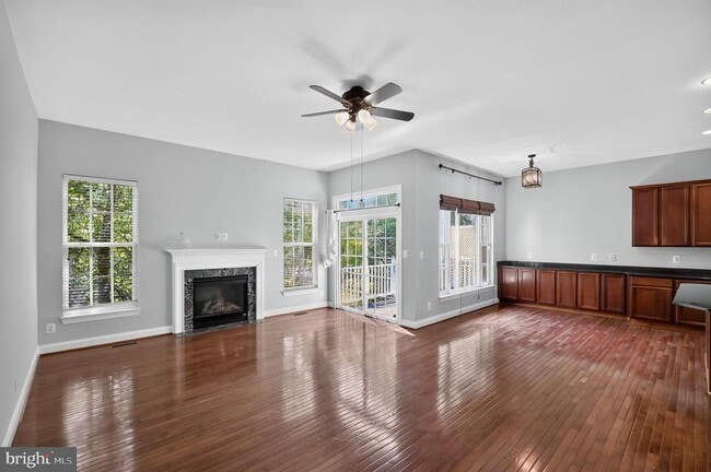 Building Photo - 43278 Sunderleigh Square