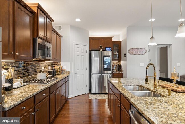 Building Photo - 1774 Moultrie Terrace NE