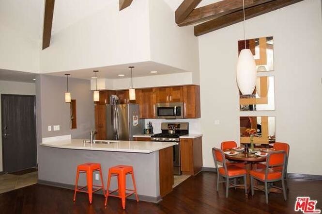 Building Photo - 2700 Cahuenga Blvd E