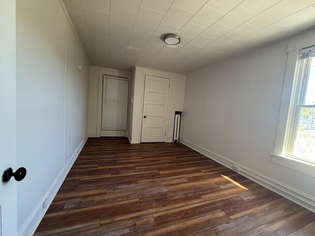 Building Photo - 15 Virginia Ave