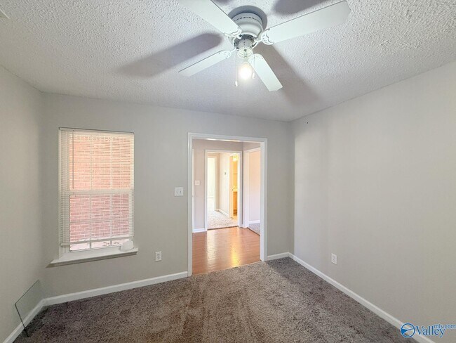 Building Photo - 117 Haven Ridge Rd