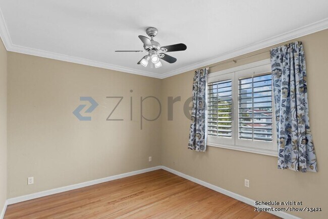 Building Photo - 5016 Wembley Ct