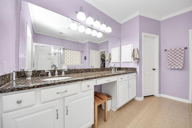 Building Photo - 12815 Dadebrook Ct