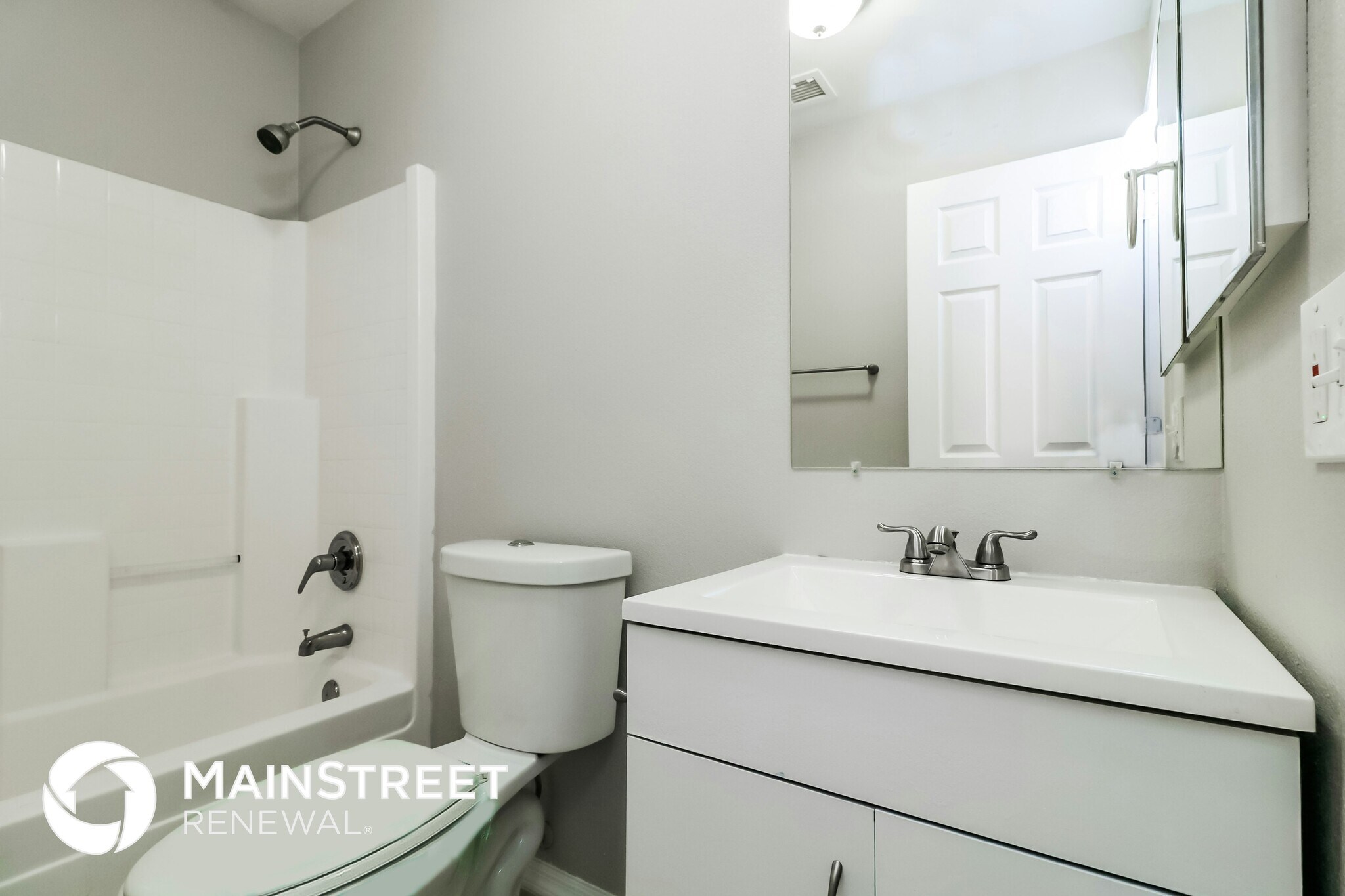 Building Photo - 12519 N Pablo St