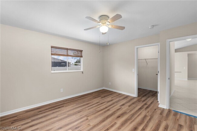 Building Photo - 2721 SW 12th Ave