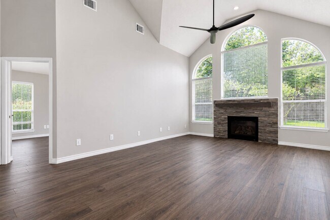 Building Photo - 12711 Turlock Ct