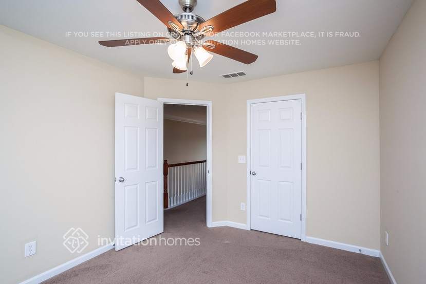 Building Photo - 809 Bishops Run Ln