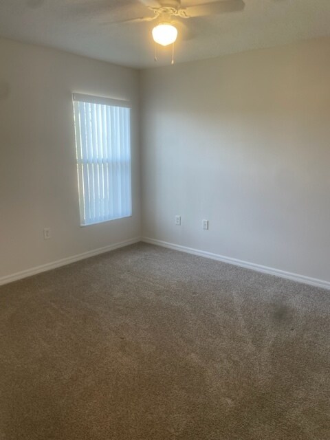 Main bed - 616 S Grand Hwy