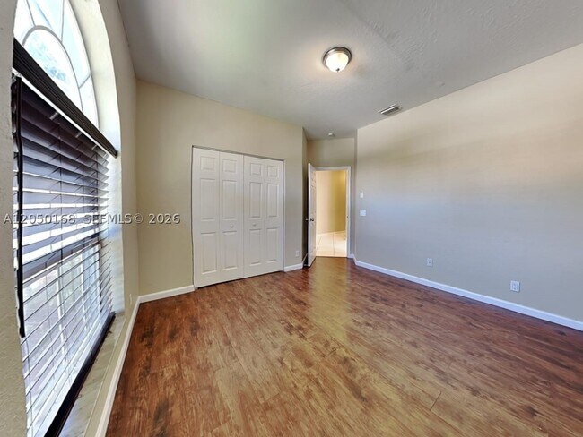Building Photo - 5477 NW 57th Way