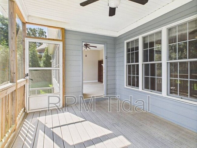 Building Photo - 4905 Burnley Dr
