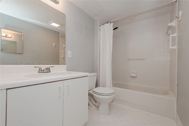Building Photo - 550 SW 138th Ave