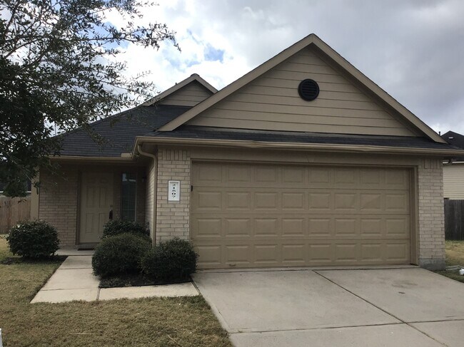 Building Photo - 21507 Donata Cir
