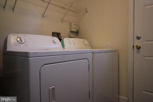 Building Photo - 12918 Ethel Rose Way