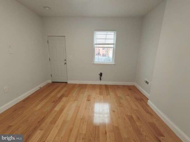 Building Photo - 1113 Wallace St