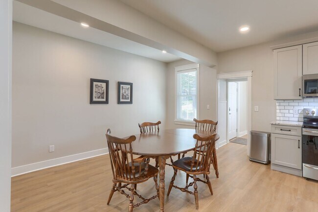 Building Photo - 1232 Lafayette St