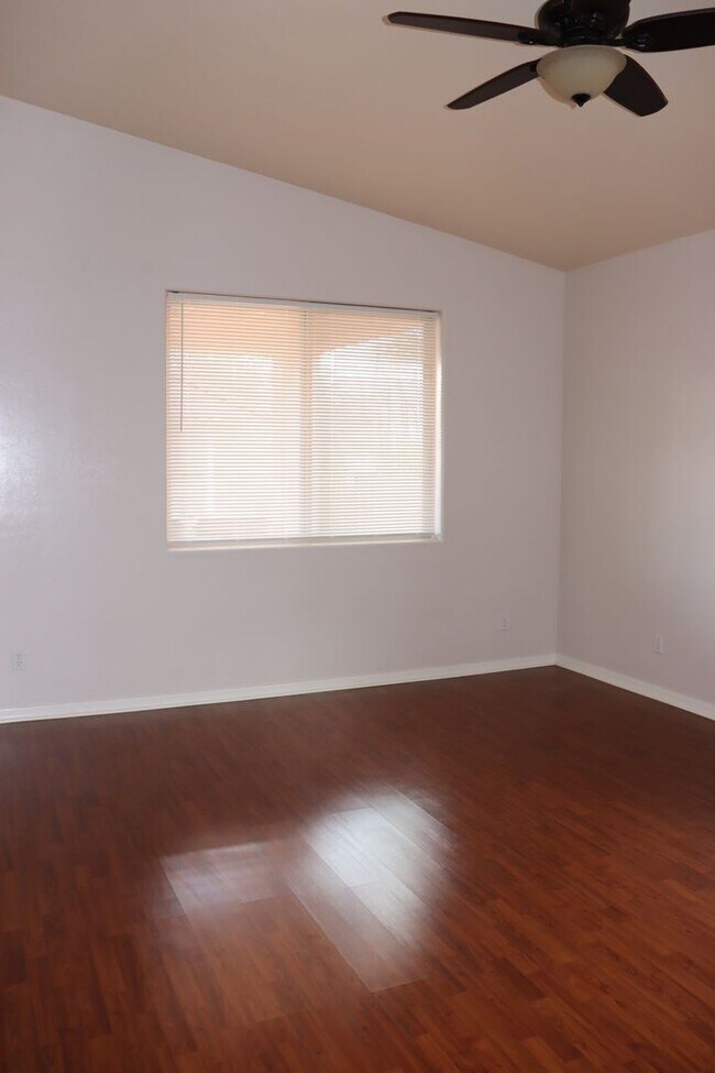 Building Photo - Beautiful West Side Home in Gated Community