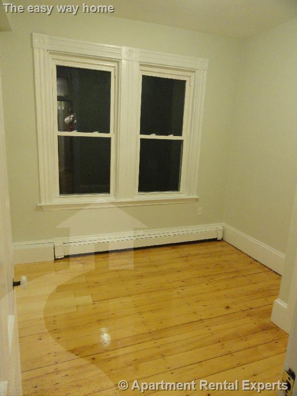 Building Photo - 231 Norfolk St