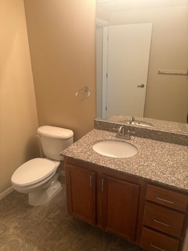 Building Photo - 4200 E Commerce Way