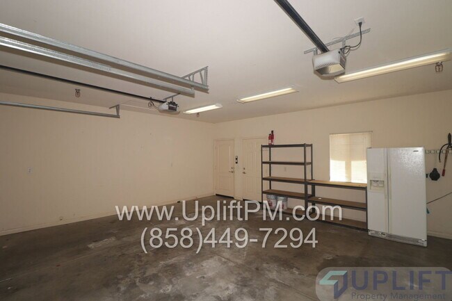 Building Photo - 22845 Vista Ramona Rd