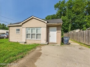 Building Photo - 2019 Hamburg Pike
